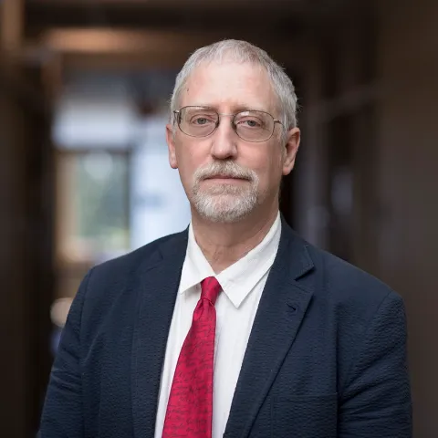 Alan Taylor Headshot