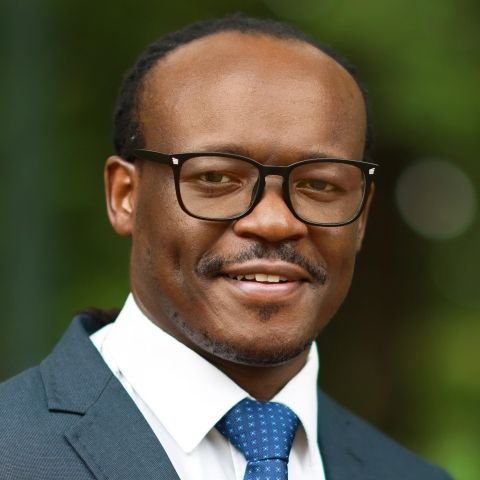 Tinashe Hofisi's headshot